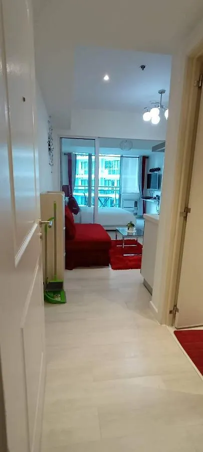 Azure Urban Resort residencias Manila