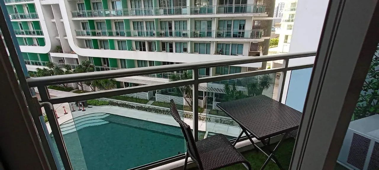 Azure Urban Resort residencias Manila Сasa de vacaciones