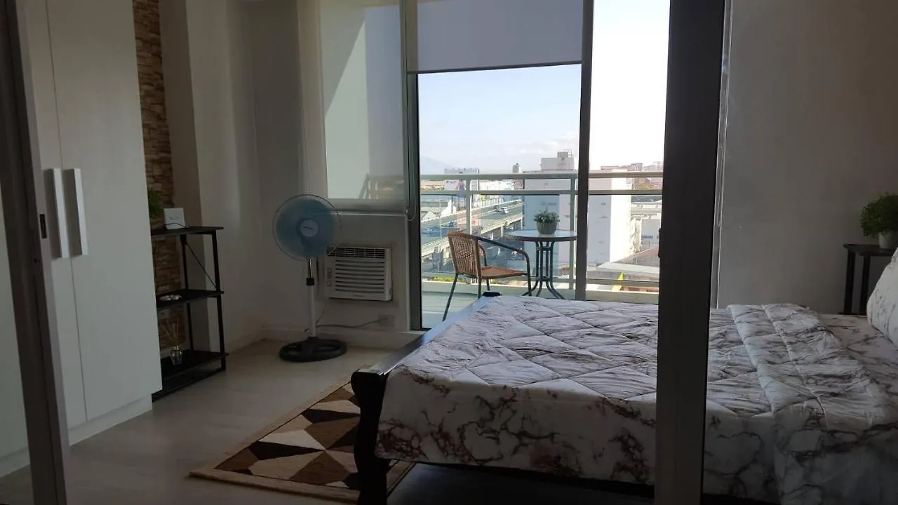 Azure Urban Resort residencias Manila Сasa de vacaciones